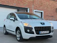 Usado Peugeot 3008 Premium 110 CV (80 kW) 2010 Blanco Familiar