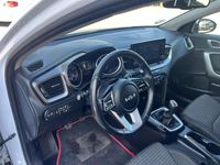 Usado Kia Ceed 101 CV (74 kW) 2022 Blanco Utilitario
