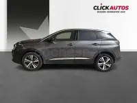 Usado Peugeot 3008 Allure 130 CV (95 kW) 2024 Gris / plata SUV
