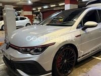 Usado VW Golf VIII GTI Clubsport 301 CV (221 kW) 2023 Gris / plata Berlina
