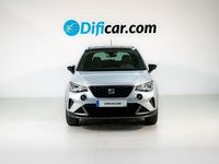 Usado Seat Arona Style 110 CV (80 kW) 2022 Gris / plata SUV