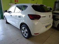Usado Dacia Sandero Essentiel 90 CV (66 kW) 2021 Blanco Berlina