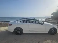 Usado Mercedes C220 170 CV (125 kW) 2018 Blanco Coupe