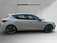 Usado Cupra Leon 150 CV (110 kW) 2025 Gris / plata Berlina