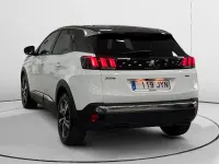 Usado Peugeot 3008 Allure 131 CV (96 kW) 2017 Blanco SUV