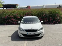 Usado Peugeot 308 Style 115 CV (84 kW) 2016 Blanco Berlina