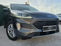 Usado Ford Kuga ST-Line 150 CV (110 kW) 2022 Gris / plata SUV