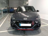 Usado Hyundai i10 N Line 80 CV (58 kW) 2024 Gris Utilitario
