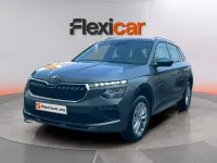 Usado Skoda Kamiq Selection 116 CV (85 kW) 2024 Gris SUV