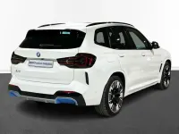 Usado BMW iX3 M Sport 210 kW (286 CV) 2023 Blanco SUV