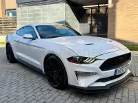 Usado Ford Mustang Fastback 291 CV (214 kW) 2020 Blanco Coupe