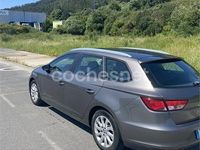 Usado Seat Leon ST Style 105 CV (77 kW) 2015 Gris / plata Familiar