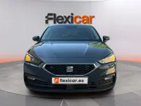 Usado Seat Leon Style 116 CV (85 kW) 2025 Gris Berlina