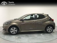 Usado Toyota Yaris Hybrid Active 116 CV (85 kW) 2024 Marrón Berlina