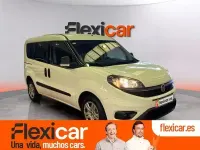 Usado Fiat Doblò Easy 95 CV (69 kW) 2022 Blanco Monovolumen