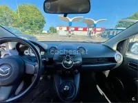 Usado Mazda 2 Active 68 CV (50 kW) 2008 Negro Utilitario
