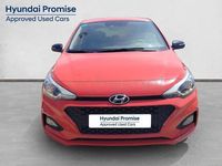 Usado Hyundai i20 100 CV (73 kW) 2020 Rojo Utilitario