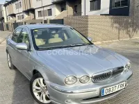 Usado Jaguar X-type Executive 231 CV (169 kW) 2007 Gris / plata Berlina