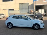Usado Kia Ceed Plus 115 CV (84 kW) 2012 Blanco Utilitario