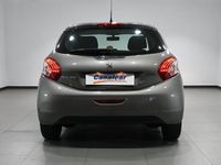 Usado Peugeot 208 Active 82 CV (60 kW) 2013 Gris Utilitario