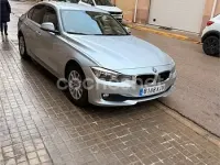 Usado BMW 318 143 CV (105 kW) 2014 Gris / plata Berlina