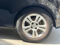 Usado Opel Corsa Selective 95 CV (69 kW) 2011 Negro Utilitario
