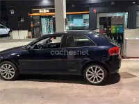 Usado Audi A3 Attraction 102 CV (75 kW) 2003 Azul Utilitario