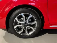 Usado Kia Picanto GT-Line 100 CV (73 kW) 2022 Rojo Utilitario
