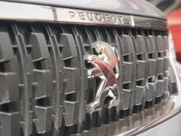 Usado Peugeot Traveller Business-Line 145 CV (106 kW) 2021 Gris / plata Monovolumen