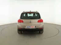 Usado VW Tiguan 110 CV (80 kW) 2016 Dorado SUV