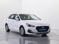Usado Hyundai i30 120 CV (88 kW) 2019 Blanco Berlina