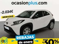 Usado Toyota Aygo Play 72 CV (52 kW) 2023 Blanco Utilitario