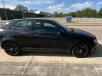 Usado Audi A3 Attraction 140 CV (102 kW) 2011 Negro Utilitario