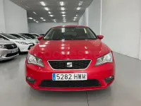 Usado Seat Leon Reference 105 CV (77 kW) 2014 Rojo Berlina