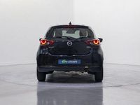 Usado Mazda 2 Signature 90 CV (66 kW) 2023 Negro Berlina