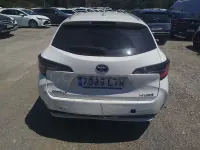 Usado Toyota Corolla Active 122 CV (89 kW) 2021 Blanco Familiar