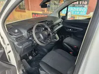 Usado Citroën e-Berlingo Live 102 CV (75 kW) 2021 Blanco Monovolumen