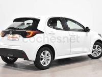 Usado Toyota Yaris Edition 126 CV (92 kW) 2021 Blanco Utilitario