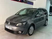 Usado VW Touran Sport 140 CV (102 kW) 2011 Gris / plata Monovolumen