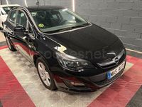 Usado Opel Astra Selective 165 CV (121 kW) 2015 Negro Berlina
