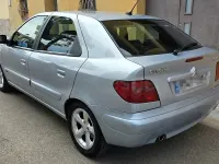 Usado Citroën Xsara Exclusive 110 CV (80 kW) 2002 Azul Berlina