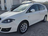 Usado Seat Altea Style 125 CV (91 kW) 2011 Blanco Monovolumen