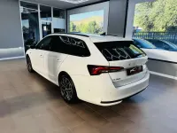 Usado Skoda Octavia SportLine 204 CV (150 kW) 2025 Blanco Familiar