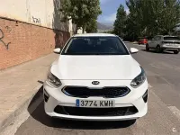 Usado Kia Ceed 120 CV (88 kW) 2019 Blanco Utilitario