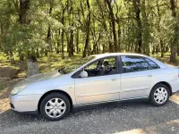 Usado Citroën C5 Exclusive 138 CV (101 kW) 2005 Gris / plata Berlina