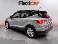 Usado Seat Arona Style 110 CV (80 kW) 2023 Gris SUV