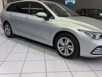 Usado VW Golf VII Life 110 CV (80 kW) 2021 Gris Utilitario