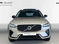 Usado Volvo XC60 Plus 350 CV (257 kW) 2025 Beige SUV