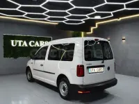 Usado VW Caddy 102 CV (75 kW) 2019 Blanco Monovolumen