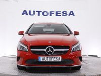 Usado Mercedes CLA200 Urban 136 CV (100 kW) 2018 Rojo Utilitario